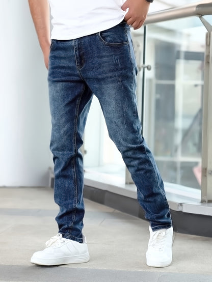 Comfortable Men's Stretch Jeans with Classic Design