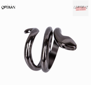 sengpan western jewelry for women Halloween gift 1pcs Titanium Steel Eagle Dragon Claw Halloween Skull Ring Hot Selling Men's Domineering Opening Rock Animal Jewelry