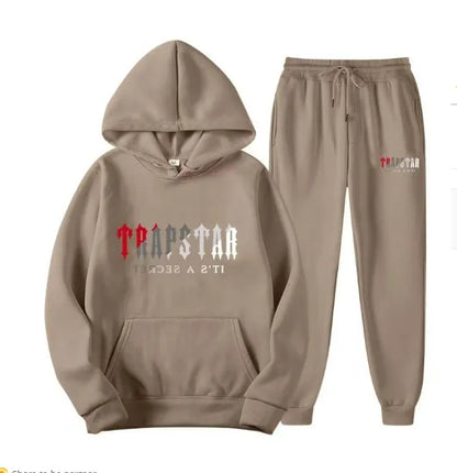 Mens hoodie Trapstar tracksuit and shooters tracksuit rainbow hoodedEmbroidery Plush Letter Decoration Thick sportswear men and women sportswear suit trousers