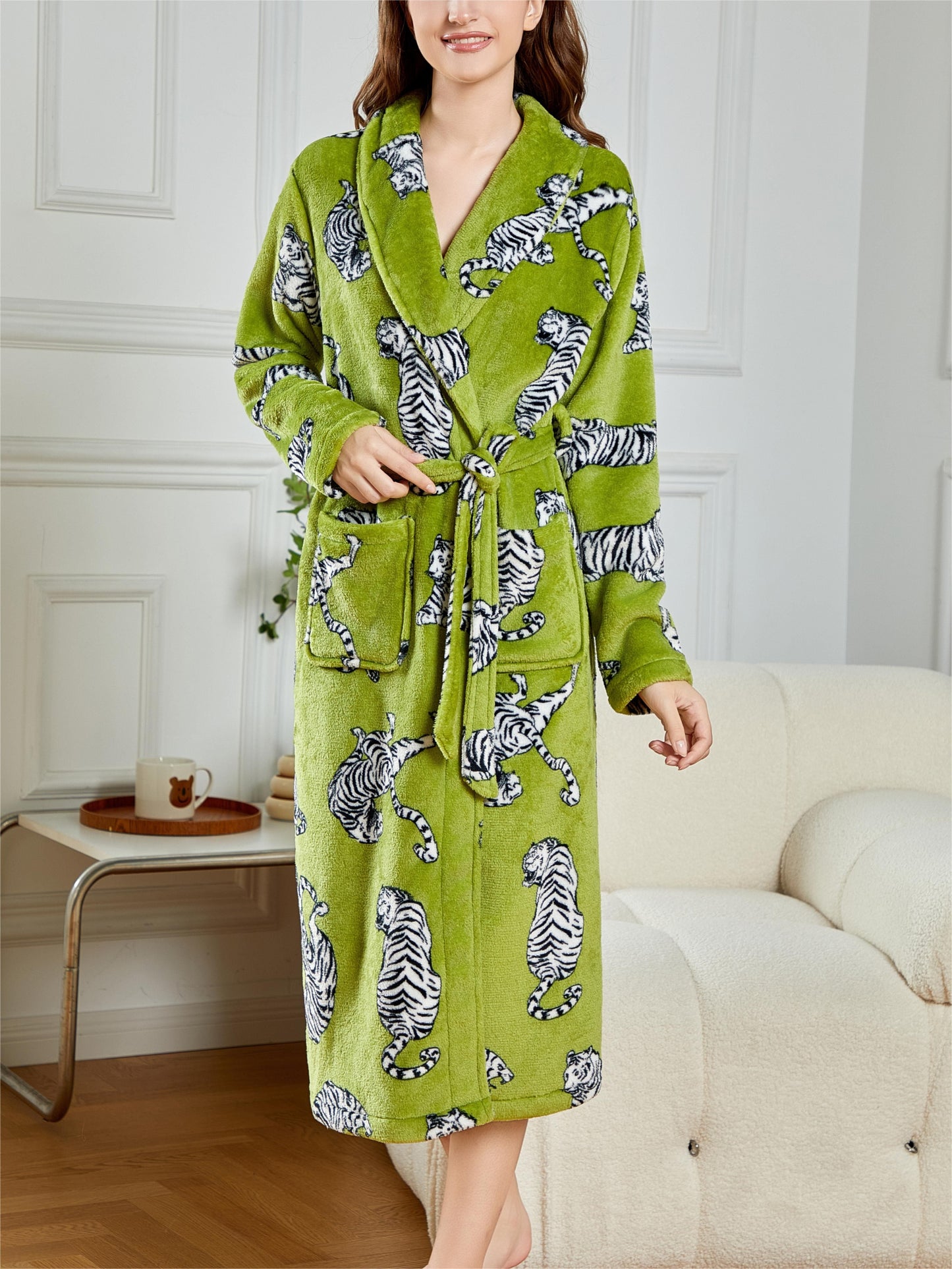 Elegant Tiger Pattern Fleece Thickened Night Robe For Fall & Winter, Long Sleeve Lapel Collar Robe With Pockets, Women's Sleepwear & Dresses