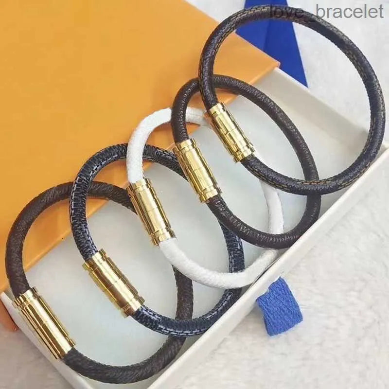 New Designer Ladies Bracelets Fashion Men Leather Bracelets Luxury Classic Popular Simple Jewelry Unisex Wristband Wholesale Belt Box