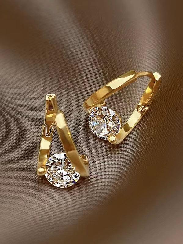 Lianfudai 2024 New Simple Delicate Zircon Earrings