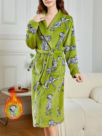 Elegant Tiger Pattern Fleece Thickened Night Robe For Fall & Winter, Long Sleeve Lapel Collar Robe With Pockets, Women's Sleepwear & Dresses