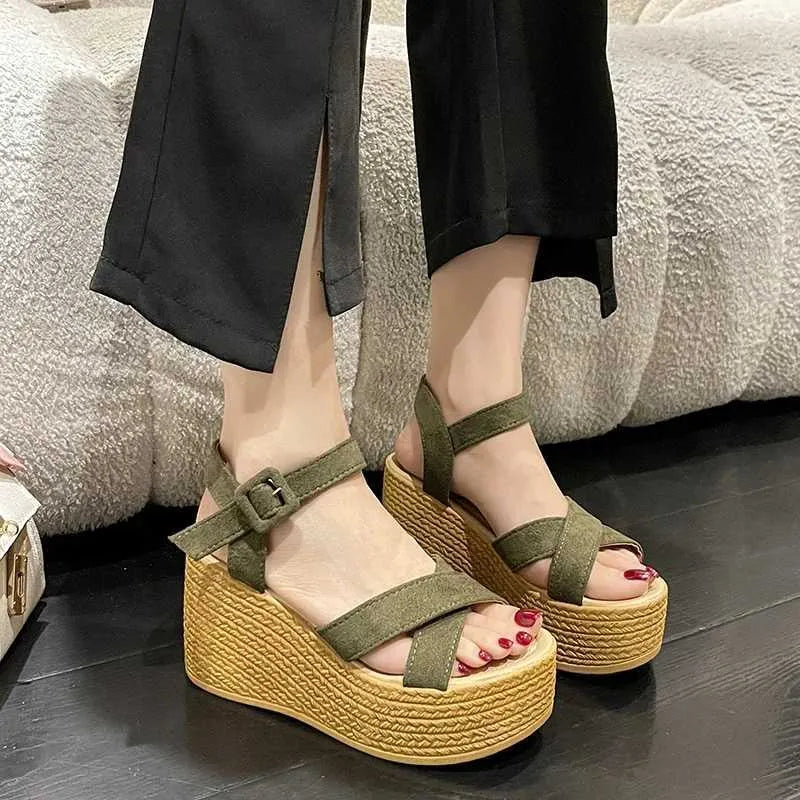 Dress Shoes Wedge High Heels Summer New Fashion Platform Thick Bottom Buckle Casual Comfort Walking H240527 05MT