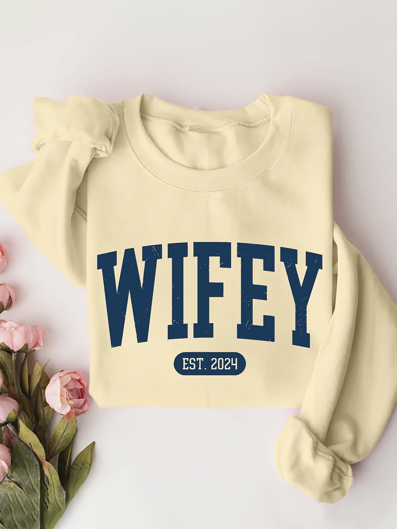 Cozy Wifey Print Pullover Sweatshirt - Soft Mid-Elasticity Polyester Crew Neck Casual Long Sleeve Top for Fall & Winter - Machine Washable, Alphabets Pattern, Knit Fabric, Perfect for Womens Everyday Wear