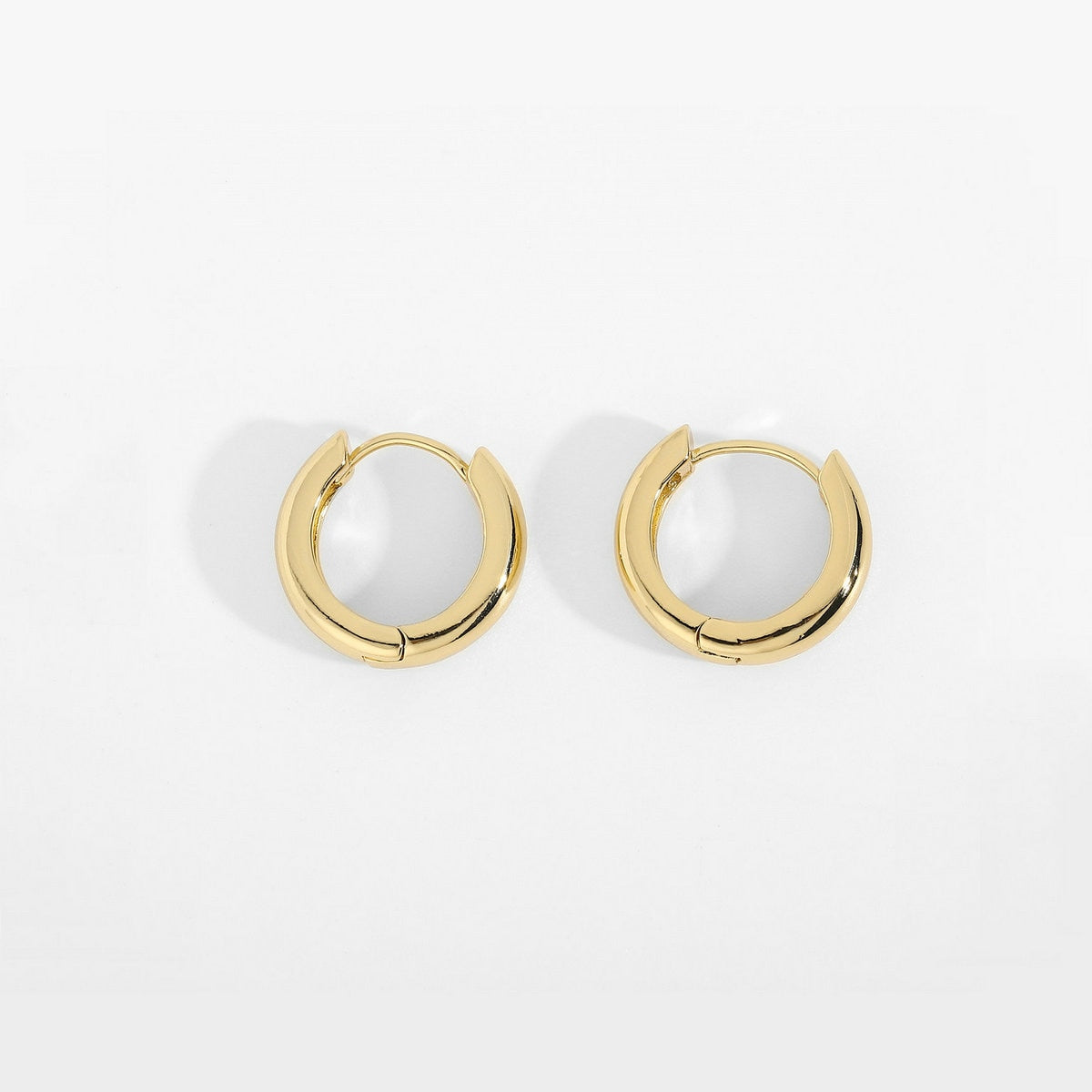 sengpan Golden Brass Hoop Earrings For Women Small Large Circle Hoops C Shape Statement Earrings Girls Unique Metal Jewelry