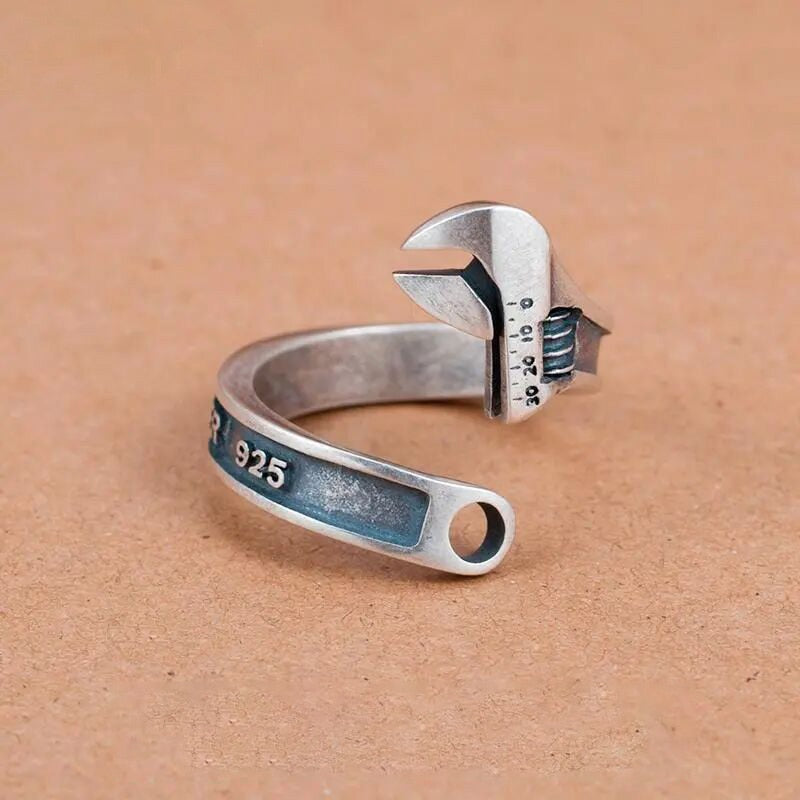 sengpan gifts for men Retro Fashion Creative Wrench Opening Adjustable Men&#39;s Ring Rock Punk Locomotive Jewelry