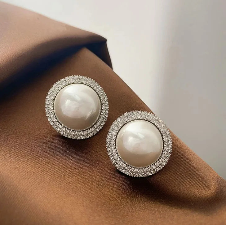 sengpan Fashion Jewelry White Imitation Pearl Earrings big Round 2.5CM Pearl Studs Earrings Statement Earrings for female