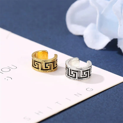 sengpan Retro Carving Pattern Hollow Single Golden Silver Plated Alloy Ear Cuff Clip Earrings for Women & Men