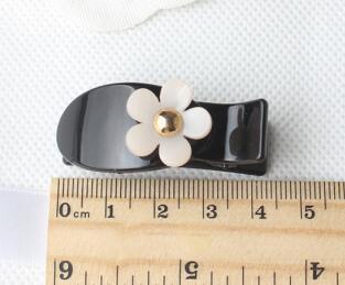 sengpan Camellia Hair Claw Clip Clamp for Women Girl Flower Floral Banana Pearl Korean Handmade Fashion Head Accessories Mujer Wholesale