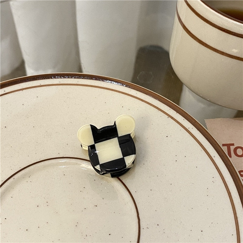 sengpan New Korean Sweet Cute Fashion Geometric Black White Checkerboard Mini Small Bear Resin Handmade Hairpin for Women