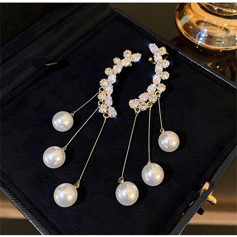 sengpan New personality fashion design zircon earrings for women light luxury web celebrity temperament tassels pearl earrings for women