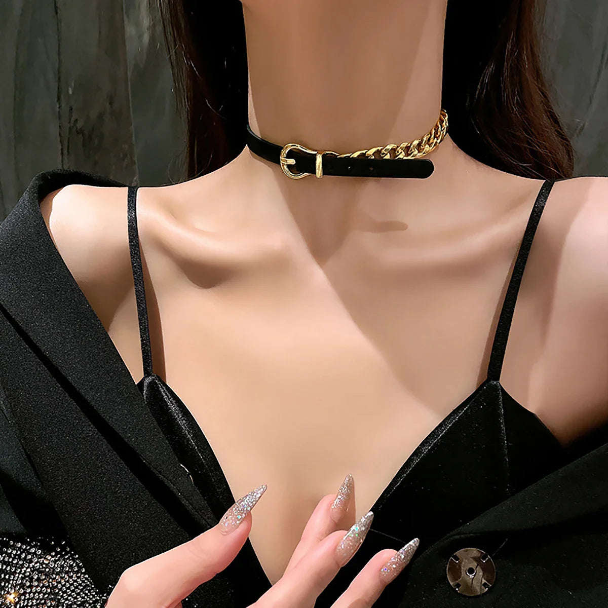 Lianfudai Punk Leather Choker Chain Collar Necklace for Women Hip Hop Belt Chains Bracelet 2024 Female Girls Party Jewelry Gift