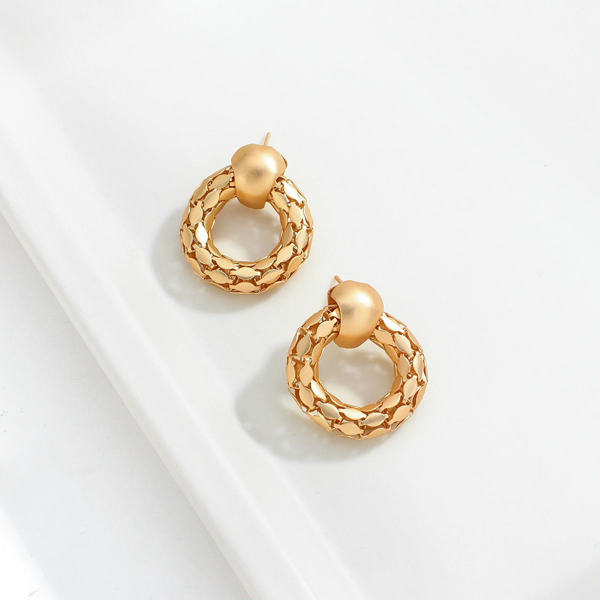 sengpan New Matte Gold Color Earrings for Women Multiple Trendy Round Geometric Twist Drop Earring Fashion Statement Jewelry