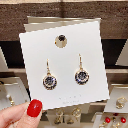 sengpan new personality and fashion temperament palace baroque water drop inlaid retro wind dark girl socialite earrings earrings