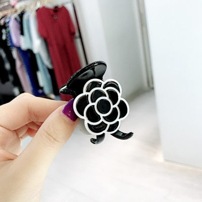 sengpan Camellia Hair Claw Clip Clamp for Women Girl Flower Floral Banana Pearl Korean Handmade Fashion Head Accessories Mujer Wholesale