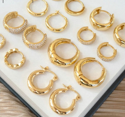 sengpan INS Gold Color Brass Hoop Huggies Earrings Small Large Circle Hoops CC Shape Statement Earrings Women Girls Unique Metal Jewelry