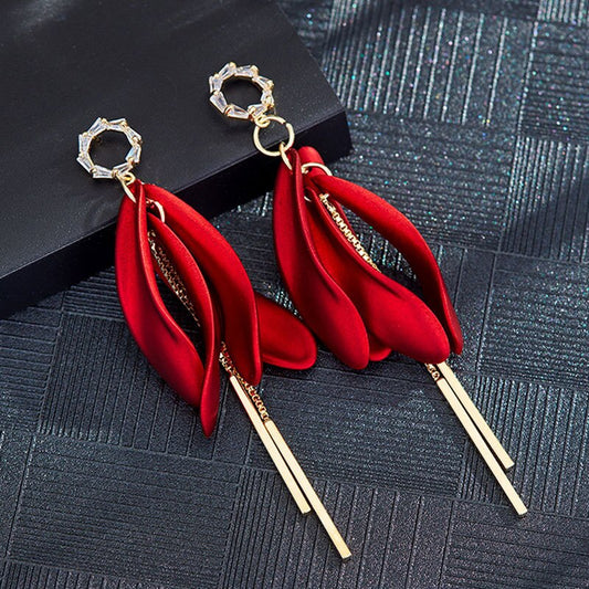 sengpan Christmas gifts ideas New Fashion Tassel Flower Long Dangle Drop Earrings Retro Red Big Petal Statement Earring for Women Bridal Wedding Party Jewelry