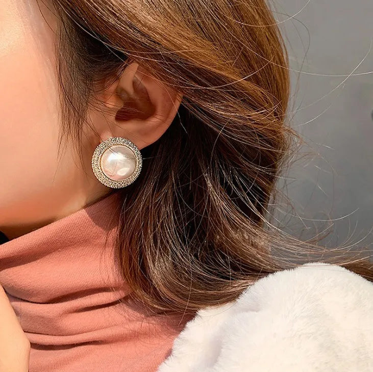 sengpan Fashion Jewelry White Imitation Pearl Earrings big Round 2.5CM Pearl Studs Earrings Statement Earrings for female