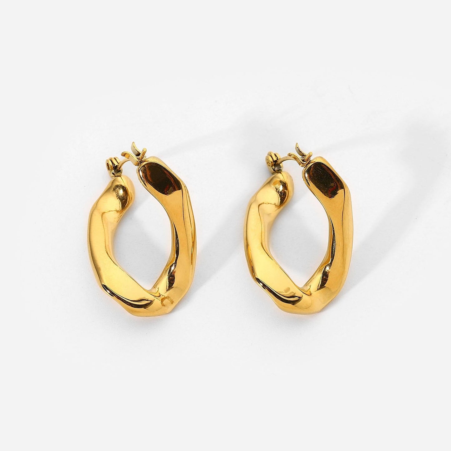 sengpan Chunky Stainless Steel U Shaped Hoop Earrings Women Gold Jewelry Geometric Irregular Flat Earrings Ins Minimalism