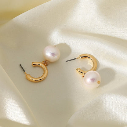 sengpan Elegant Classic Freshwater Pearl Pendant Drop Earrings For Women Gold Color C Shape Stud Earrings Party Jewelry