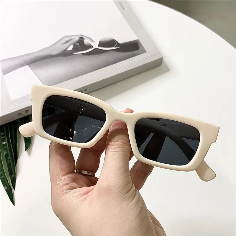 Lianfudai 2024 New Women Rectangle Vintage Sunglasses Brand Designer Retro Points Sun Glasses Female Lady Eyeglass Cat Eye Driver Goggles