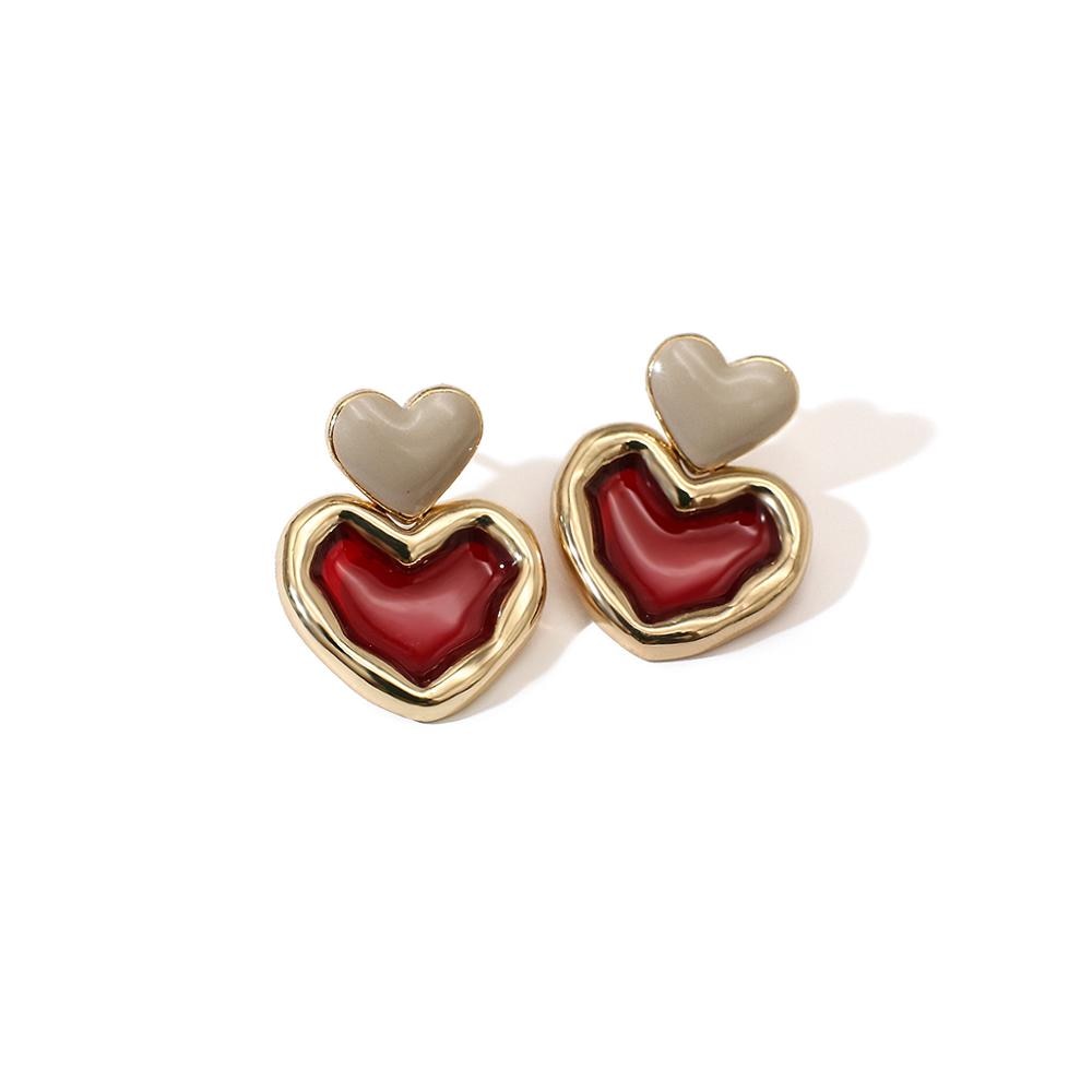 sengpan Vintage Earrings Lovely Small Cute Painting Heart Shape Earrings for Women Fashion Enamel Drop Earrings Brincos