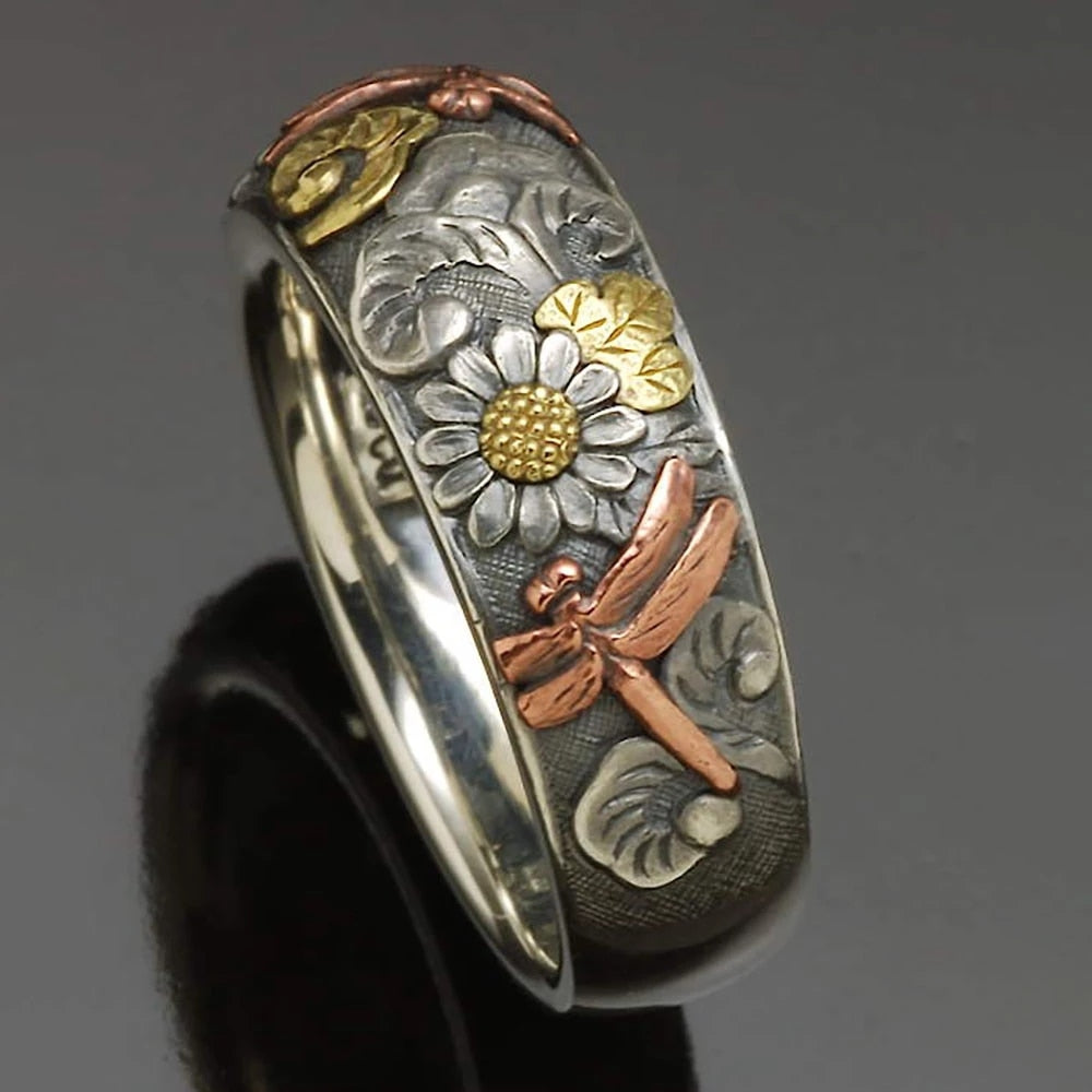 sengpan father's day gifts Vintage Engraving Flower Dragonfly Men's And Women's Rings Various Sizes Punk Hip-Hop Rings Locomotive Fingers New Jewelry