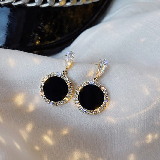 sengpan Round rhinestone earrings new black fashion Korean personality temperament wild simple earrings ladies jewelry