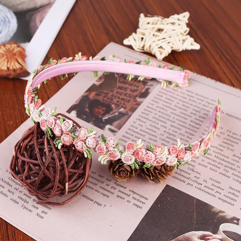 sengpan Boho Chic Daisy Girls Headbands Women Solid Embroidery Flower Hair Bands Kids Candy Chrysanthemum Headwear Hair Accessories