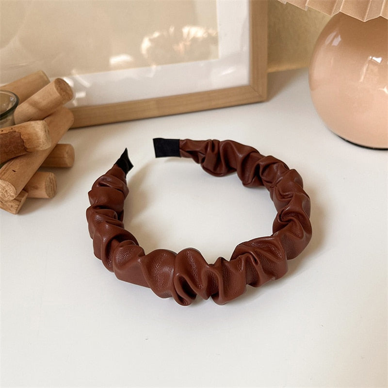 sengpan New Trendy Vintage Brown Leather Pleated Headband Smooth Irregular Geometric Folds Hairpin for Women Party Accessories