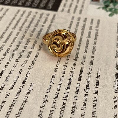 sengpan Vintage Ring For Women Gold Ring Open Ring Simple Temperament Versatile Personality Jewelry New Fashion Ins wind