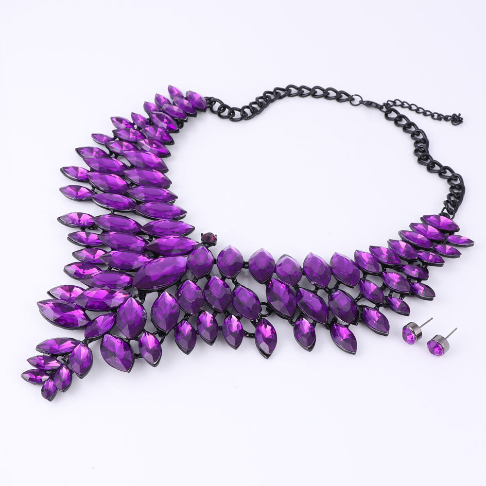 sengpan Trendy Luxury Gem Flower Crystal Fashion Long Chunky Bib Pendants Vintage Big Maxi Statement Collar Necklace