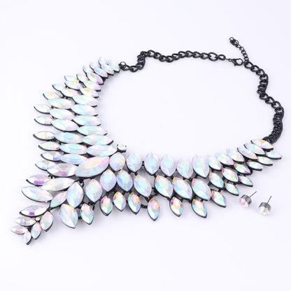 sengpan Trendy Luxury Gem Flower Crystal Fashion Long Chunky Bib Pendants Vintage Big Maxi Statement Collar Necklace