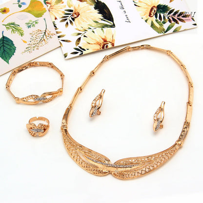 sengpan western jewelry for women Halloween gift Women Delicate Gold Bridal Jewelry Sets Rhinestone Pendant Collar Bracelet Crystal Earrings Rings Wedding Accessories