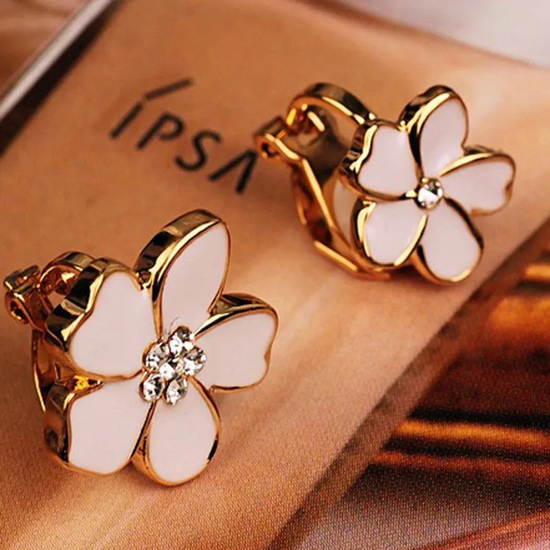 sengpan Korea Style Flower Shape Enamel Clip on Earrings Without Piercing for Girls Party Cute Lovely No Hole Ear Clip jewelry