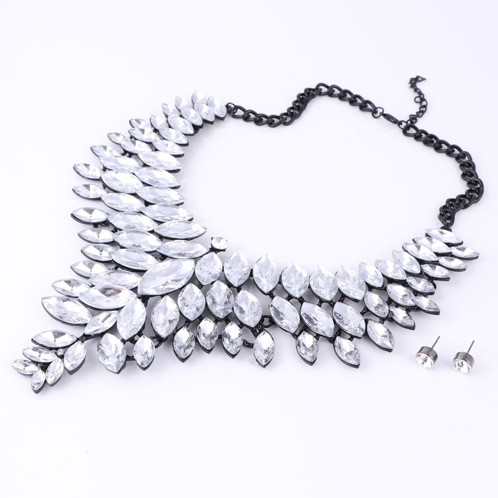 sengpan Trendy Luxury Gem Flower Crystal Fashion Long Chunky Bib Pendants Vintage Big Maxi Statement Collar Necklace