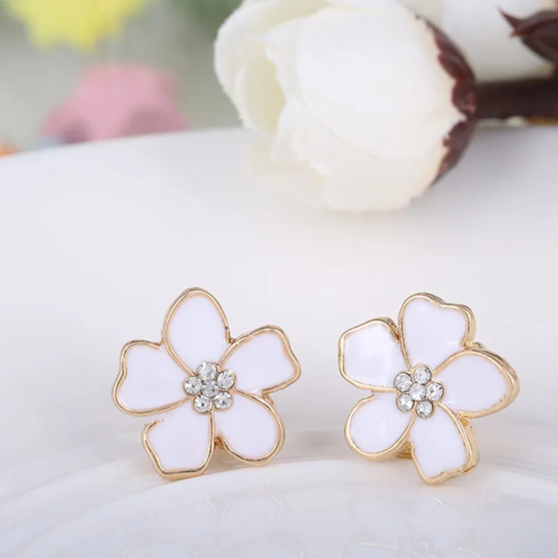 sengpan Korea Style Flower Shape Enamel Clip on Earrings Without Piercing for Girls Party Cute Lovely No Hole Ear Clip jewelry