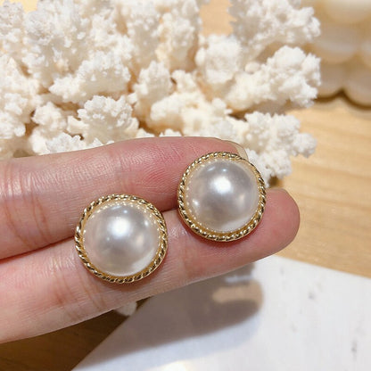 sengpan Christmas wishlist Korean version of the high-grade crossover fashion imitation pearl earrings lady jewelry shiny Fangzuan Free shipping