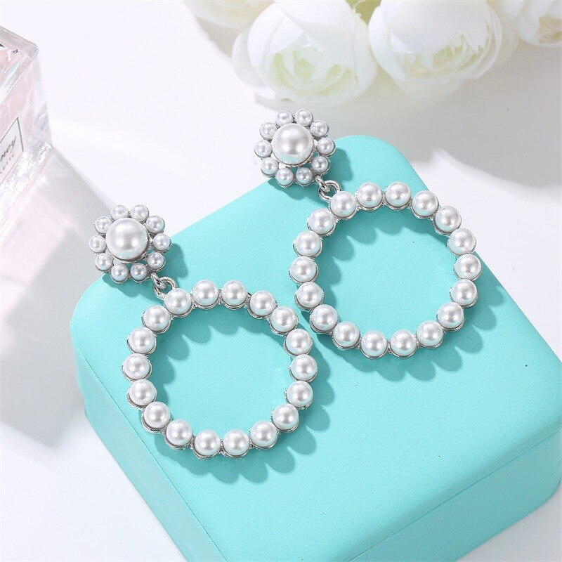 sengpan Christmas gifts for her trend Vintage Round Circle Twist Pearl Earrings for Women  Pendant Drop Earrings Acrylic Crystal Earring Jewelry