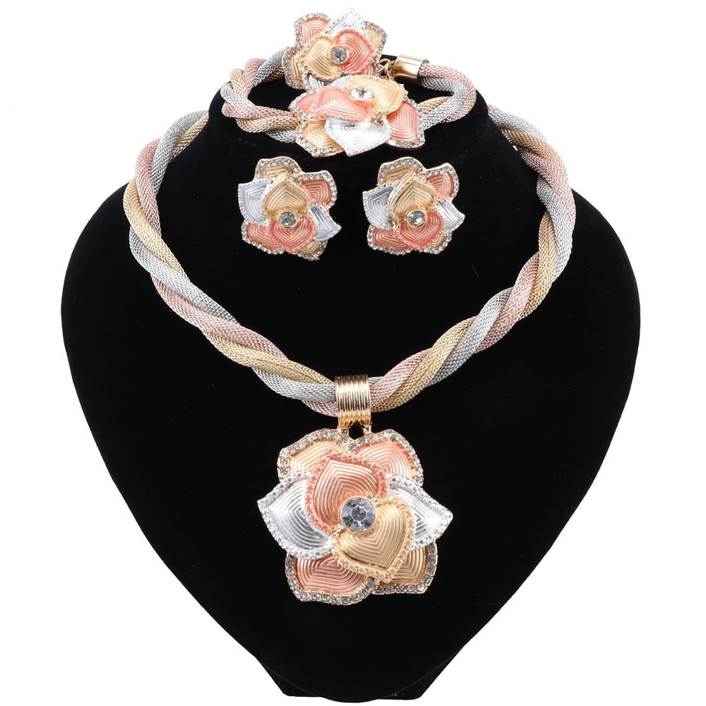 sengpan  Fashion Elegant Flower Pendant Necklace Jewelry Sets Luxury Crystal Dubai Bride Wedding Gold Jewelry Accessories