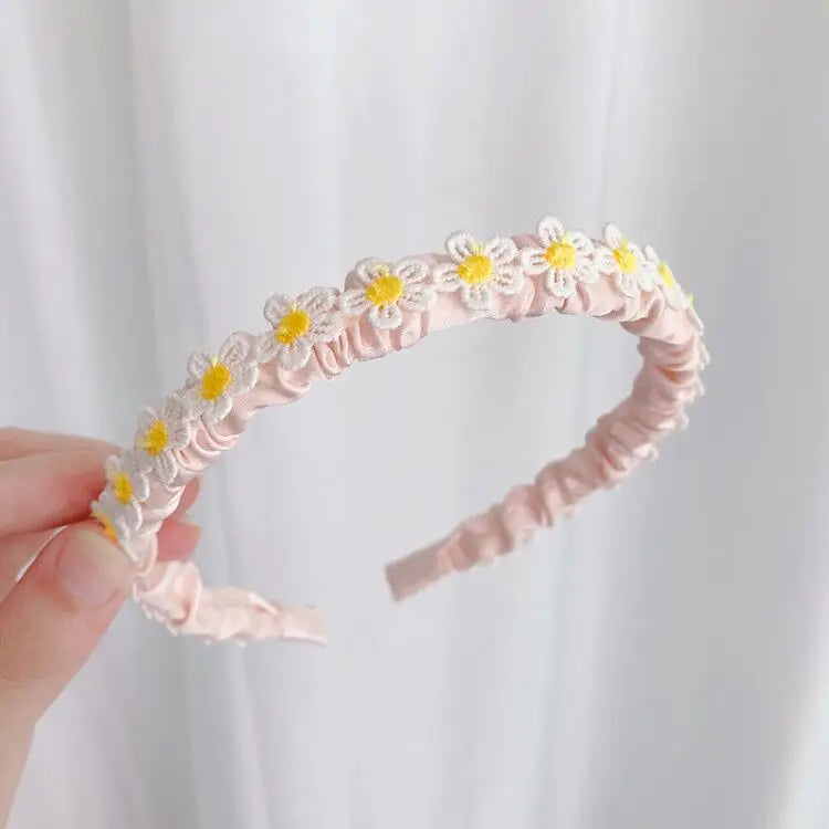 sengpan Boho Chic Daisy Girls Headbands Women Solid Embroidery Flower Hair Bands Kids Candy Chrysanthemum Headwear Hair Accessories