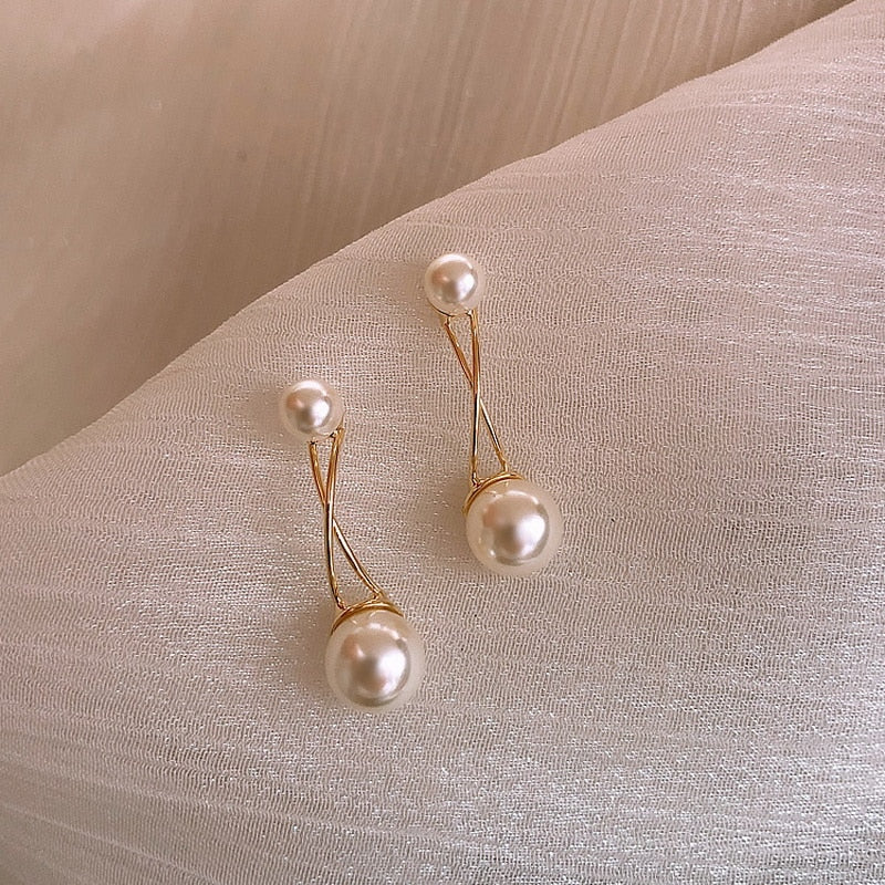 sengpan Christmas gifts ideas Trendy Women Rhinestone Planet Dangle Earrings Simple Fashion Elegant Pearl Earring Female Crystal Temperament Jewelry Wholesale