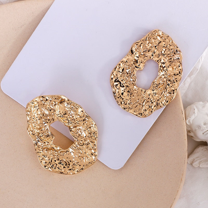 sengpan New Geometric Irregular Drop Earrings for Women Unique Design Exaggerated Gold Color Hollow Metal Earrings Oorbellen