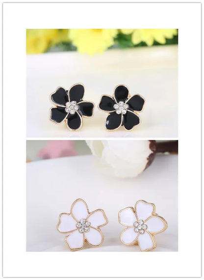 sengpan Korea Style Flower Shape Enamel Clip on Earrings Without Piercing for Girls Party Cute Lovely No Hole Ear Clip jewelry