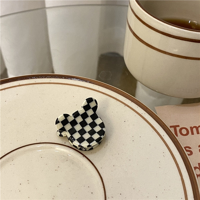 sengpan New Korean Sweet Cute Fashion Geometric Black White Checkerboard Mini Small Bear Resin Handmade Hairpin for Women