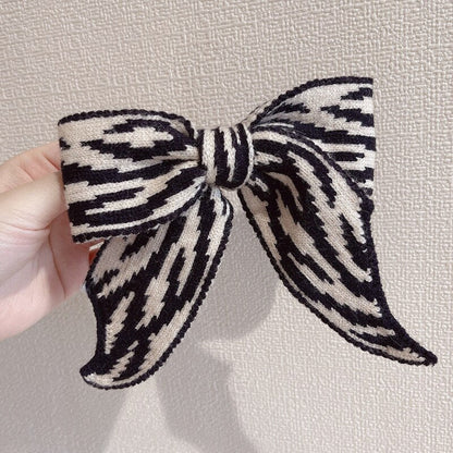 sengpan Barrette for Women Girl Hair Accessories Fashion Fabric Big Bow Knot Striped Hair Clip Hairpin Autumn Winter Wholesale