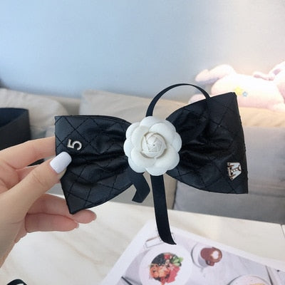 sengpan Camellia Barrette for Women Girl Flower Hair Clip Black White Hairpin Autumn Winter Hair Accessories Wholesale Drop Shipping