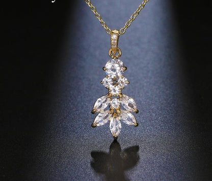 sengpan New Fashion Fascinating Flower Design Necklace Three Colors Choice Zirconia Jewelry For Female Elegant Dress-Up