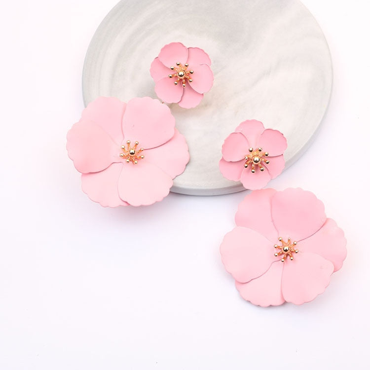 sengpan Boho Cute Flower Earrings for Women Korean Jewelry Kids Girls Gifts Fashion Stud Earring Boucles D'oreilles Aretes De Mujer